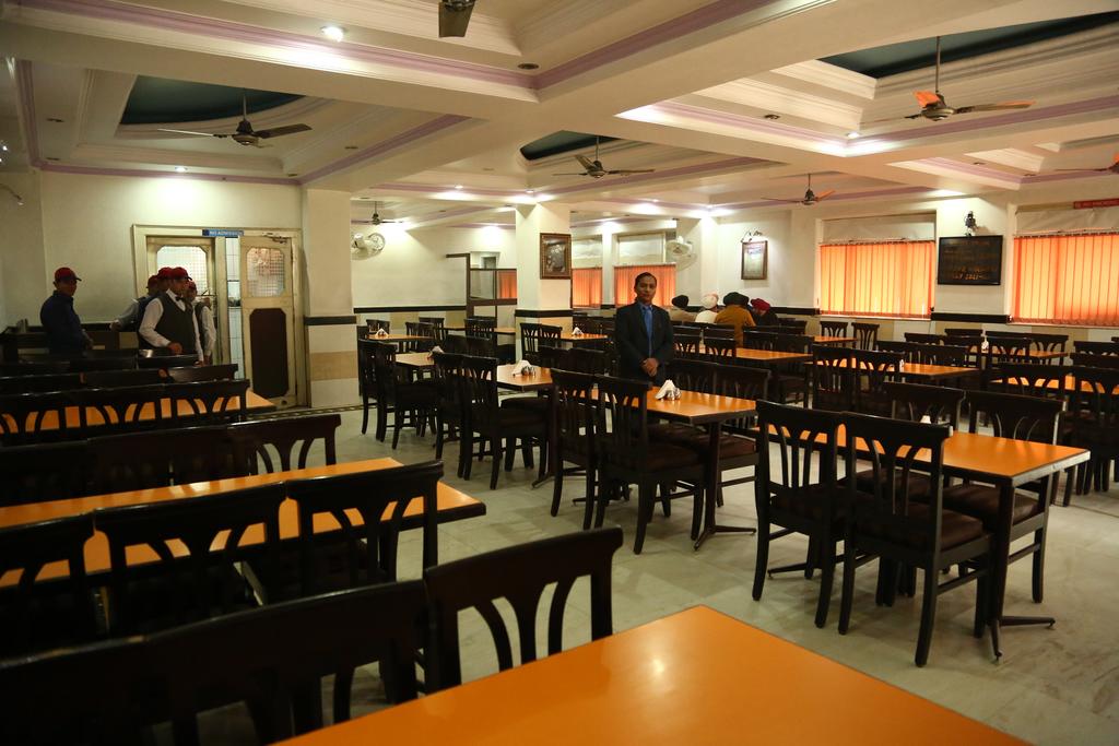 Krishna Sagar Hotel Ghaziabad Restaurant