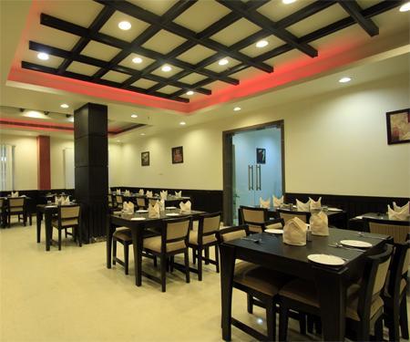 Clarks Inn Hotel Ghaziabad Restaurant